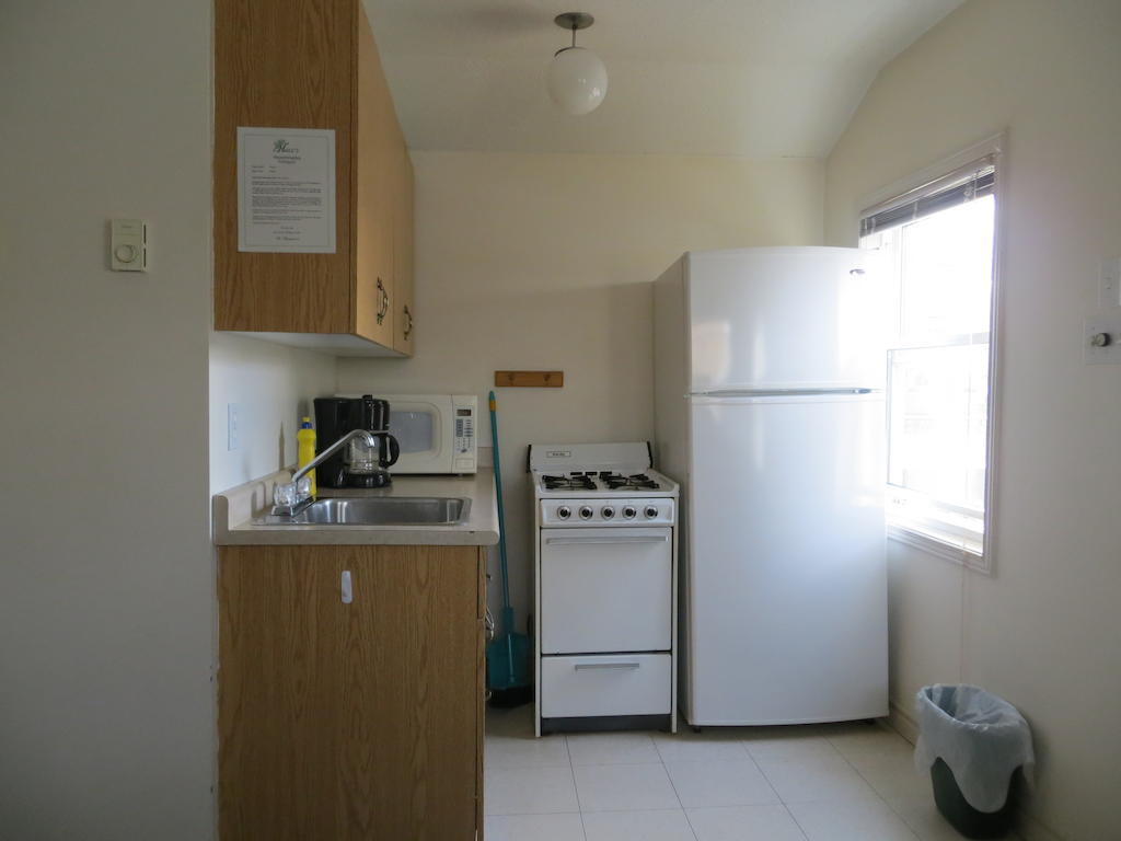 Halls Cottages Honey Harbor Quarto foto